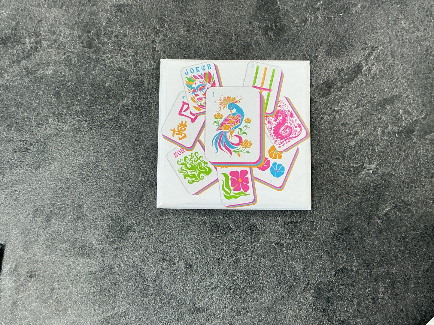 Mahj tile magnet