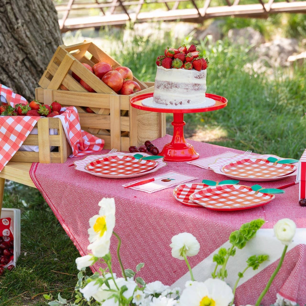 Cherry Red Gingham Apple Plates, Gold Foil (Set of 8)