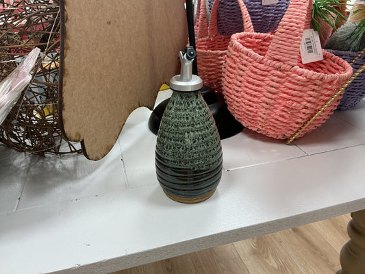Oil Dispenser Mottled Green