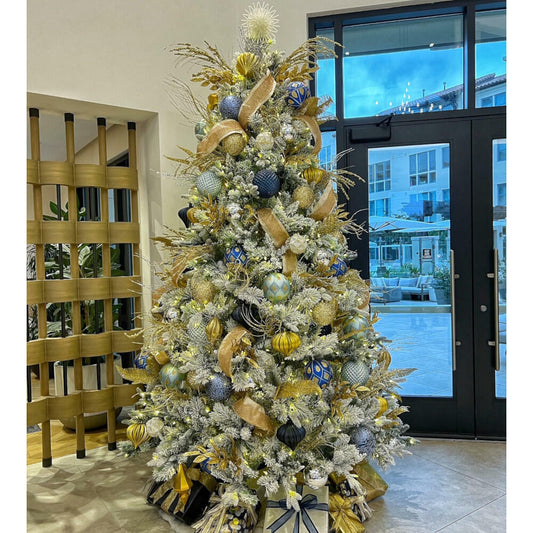 Book Holiday Decor 2026
