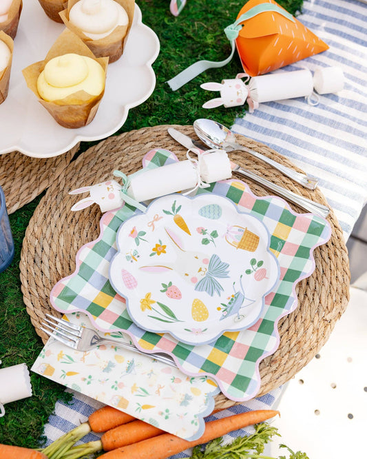 HOP1238 - Easter Pattern Dinner Napkin