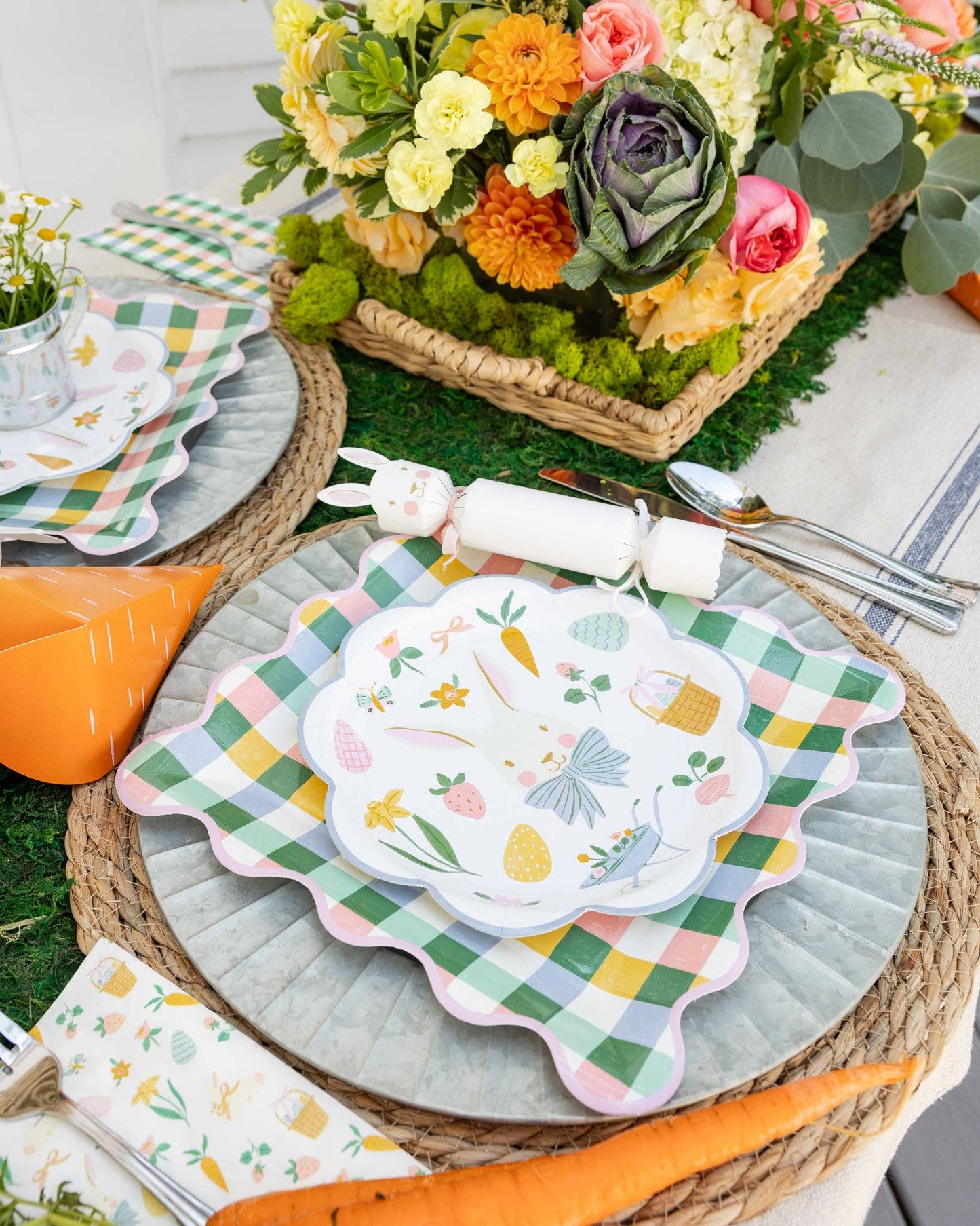 HOP1242 - Easter Icons 8" Plate