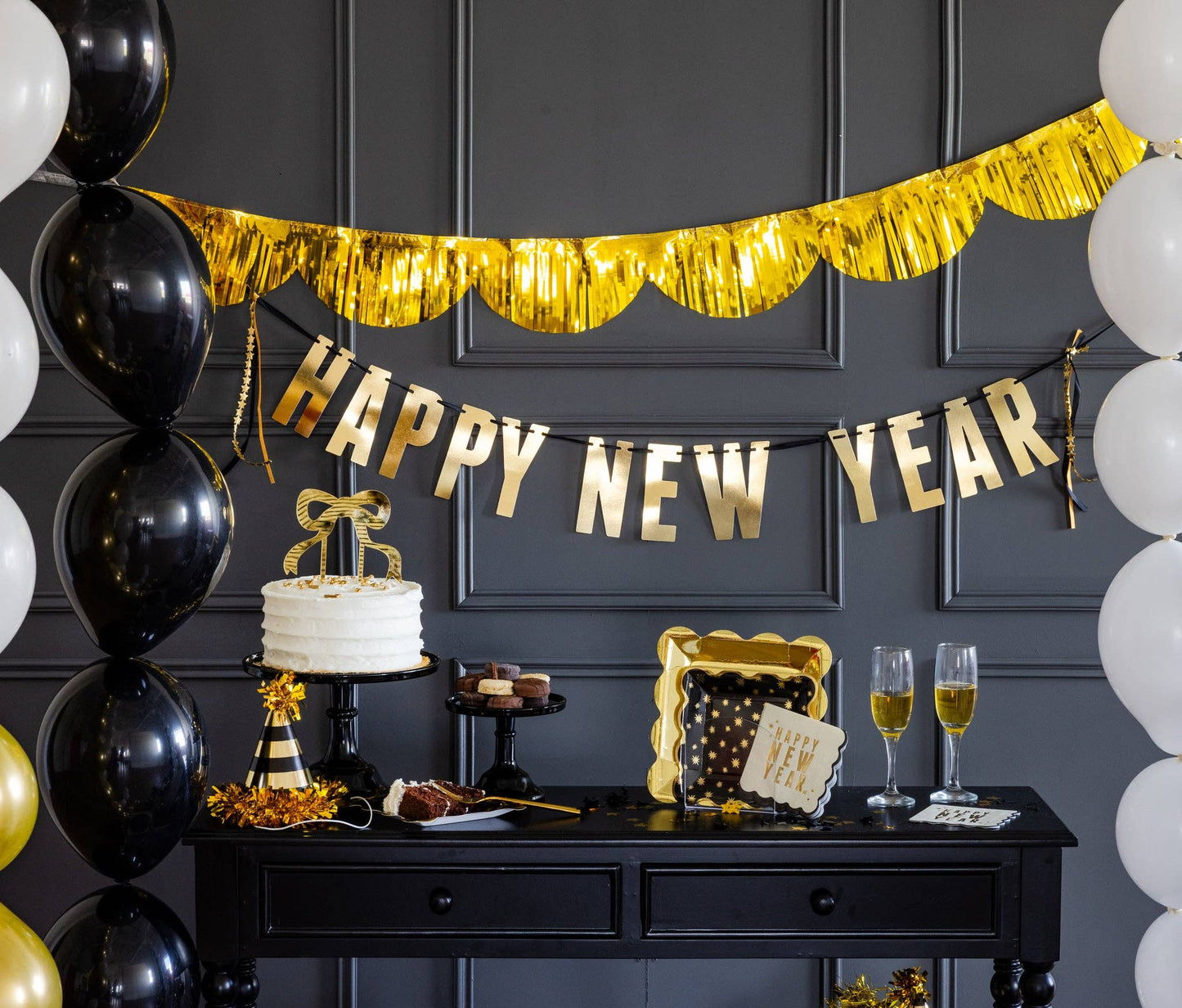 NYE1240 - Star Pattern Plate