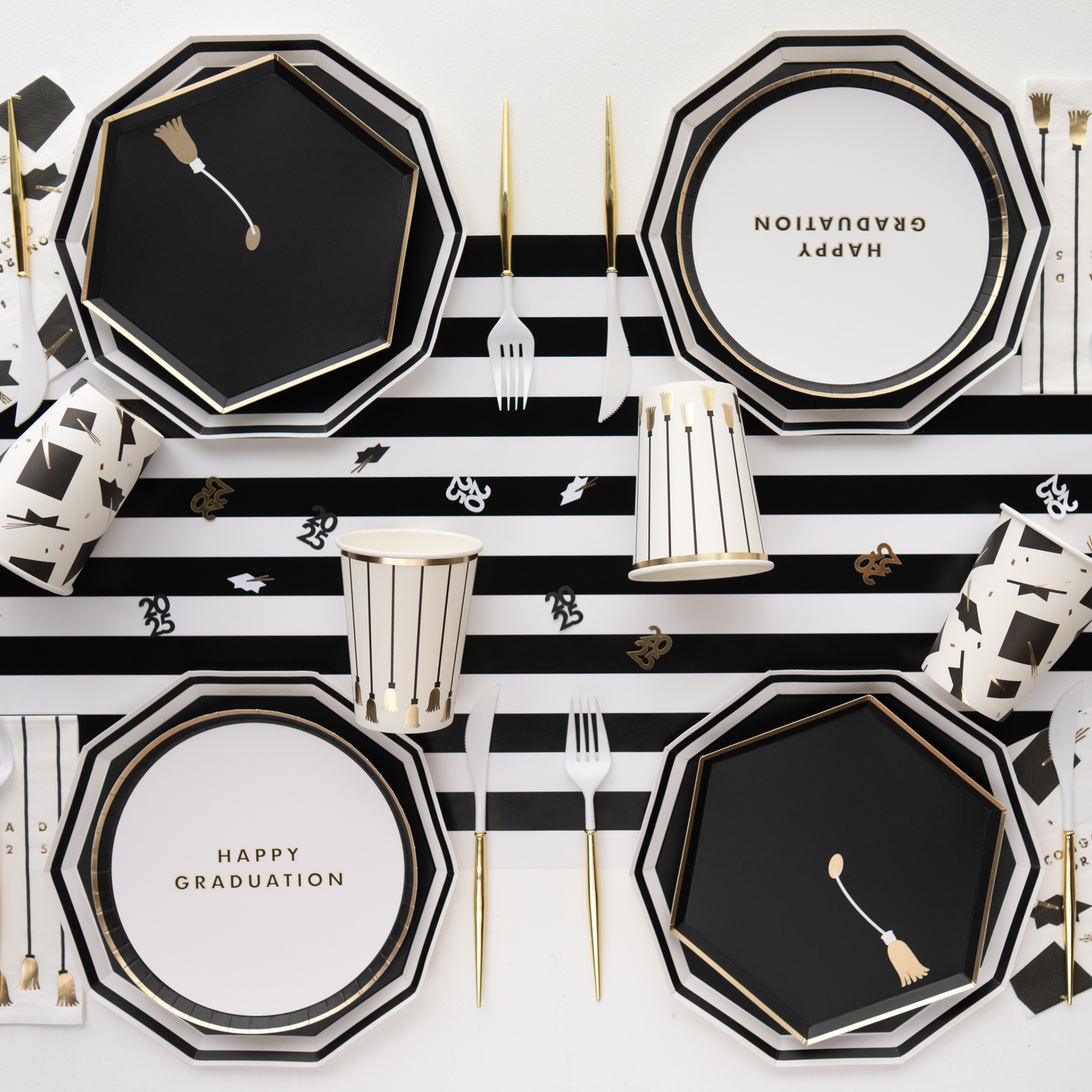 GRADUATION CAP SNACK PLATES