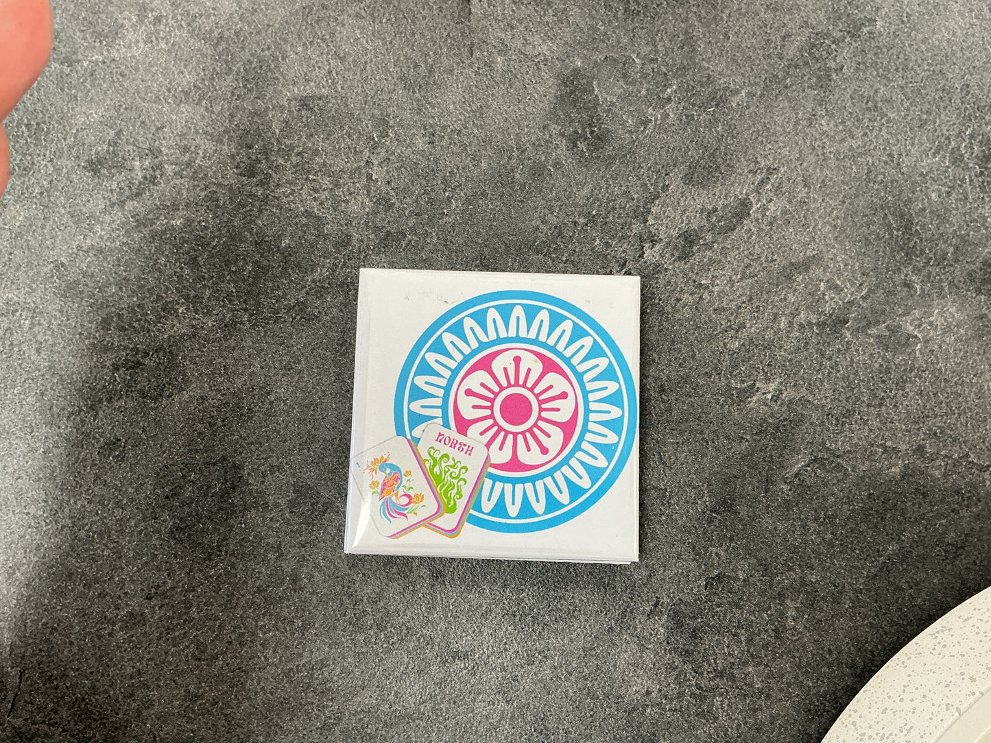 Mahj general design magnet
