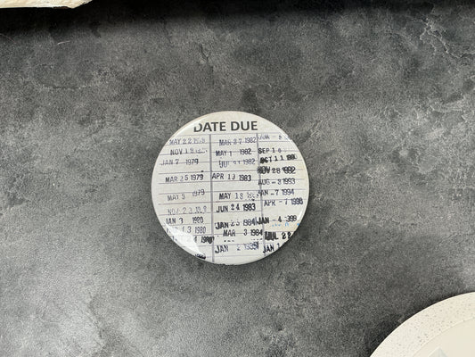 Due date magnet