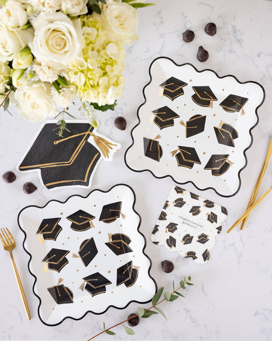 GRD1236 - Grad Hat Scatter Napkin Cocktail