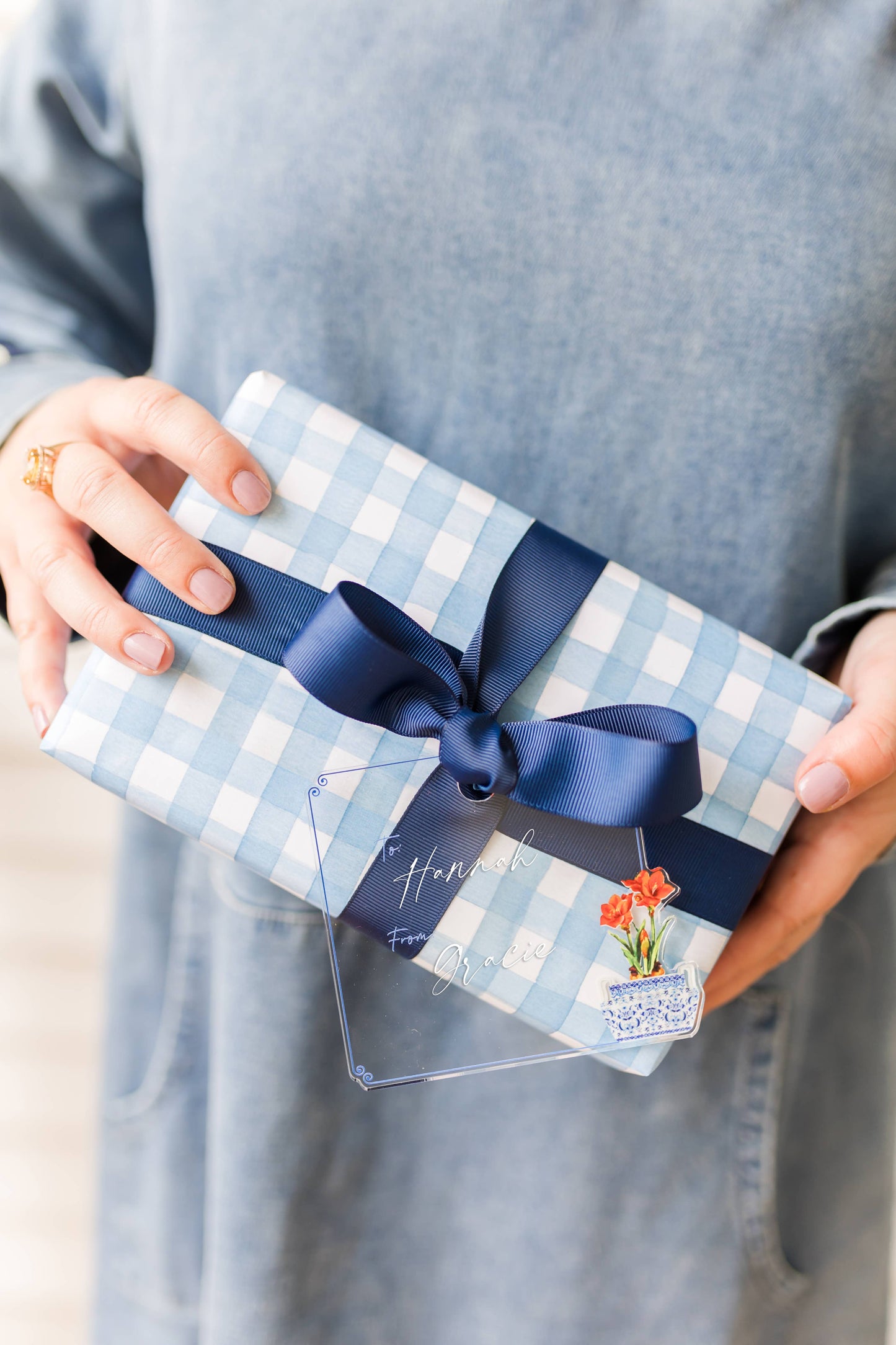 IT'S A BLUE & WHITE XMAS WRITABLE ACRYLIC GIFT TAG COMBO