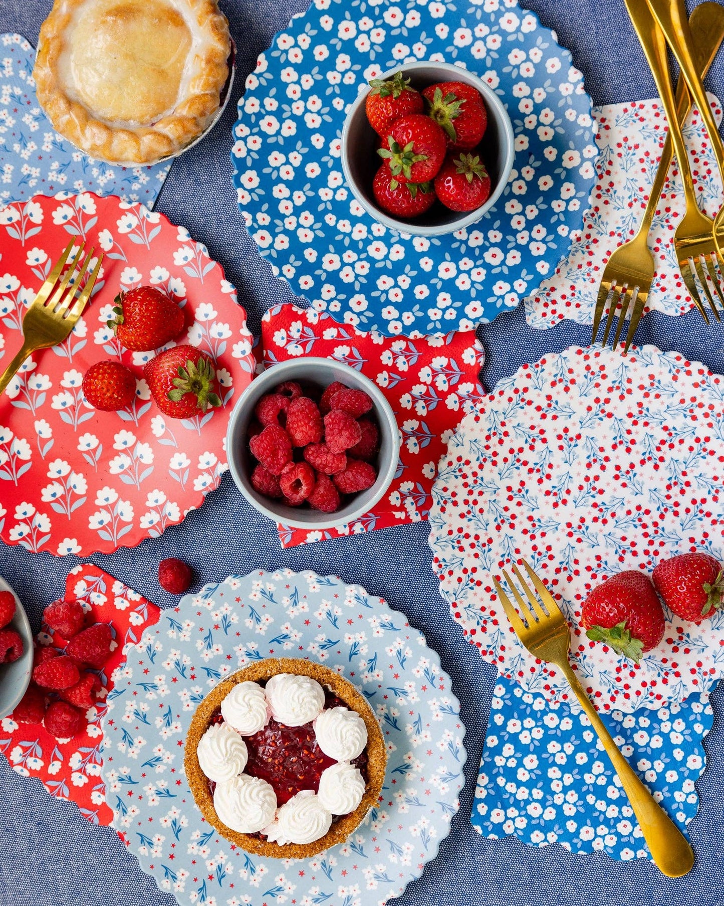 FLO1239 - Floral Cocktail Paper Napkin Set