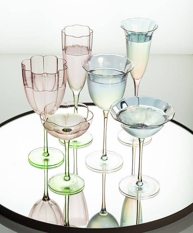 Flower Look Wine Glass-8.5"H(13oz)