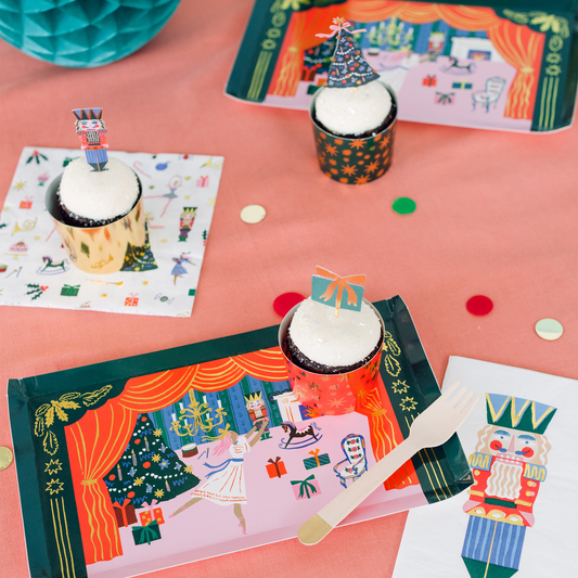 Nutcracker Large Plates - 8 Pk.